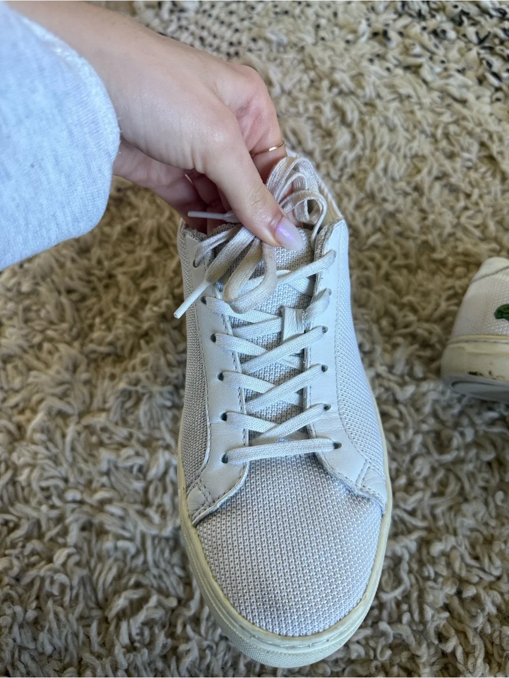 Lacoste shoes - Picture 2 of 7